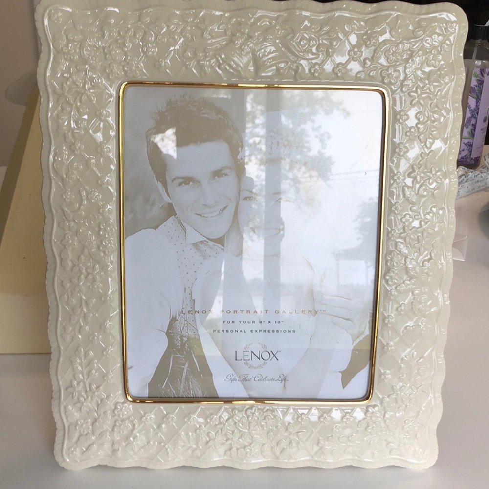 Lenox Wedding Promises 8x10 picture frame